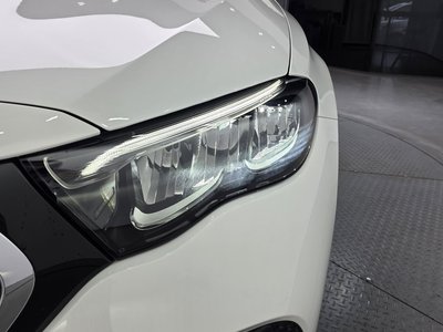 MERCEDES-BENZ E-CLASS - 9