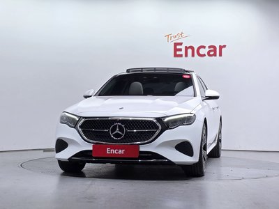 MERCEDES-BENZ E-CLASS - 2