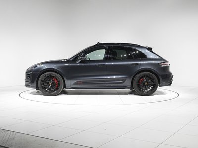 PORSCHE MACAN - 9