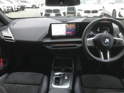 صورة 3 لـ 2025 BMW 1 SERIES