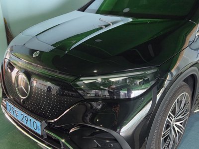 MERCEDES-BENZ EQE - 3