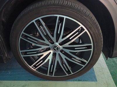 MERCEDES-BENZ EQE - 5