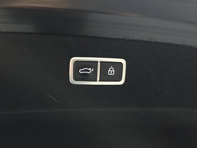 صورة مصغرة 32 لـ 2022 Genesis G90 (RS4)