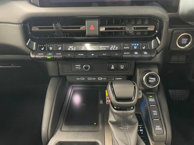 صورة مصغرة 27 لـ 2025 Toyota LAND CRUISER 250