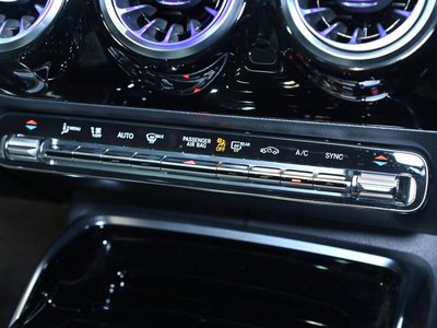صورة مصغرة 51 لـ 2022 Mercedes-BENZ CLA AMG