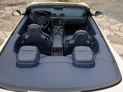 2018 Maserati GRANCABRIO thumbnail 75
