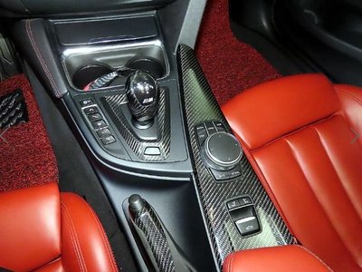 2018 BMW M4 缩略图 15