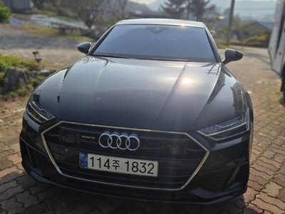 AUDI A7