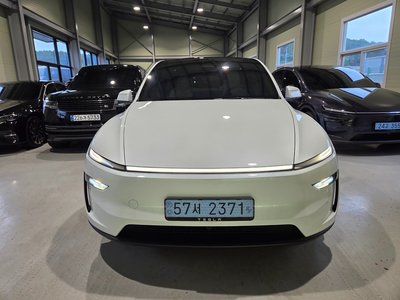 2025 Tesla MODEL Y 照片 2