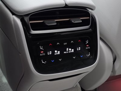 2023 Mercedes-BENZ EQE 缩略图 26