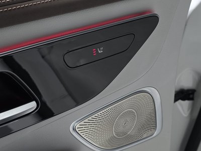 2023 Mercedes-BENZ EQE 缩略图 28