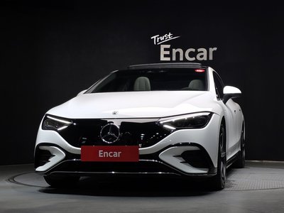 صورة 2 لـ 2023 Mercedes-BENZ EQE