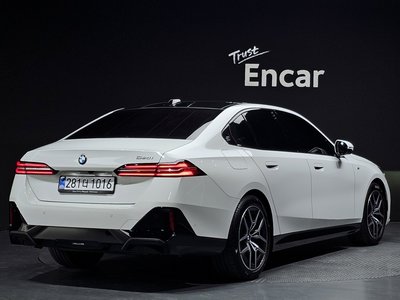 BMW 5 SERIES - 2
