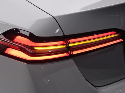 BMW 5 SERIES - 10