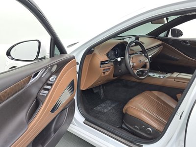 GENESIS G80 (RG3) - 10