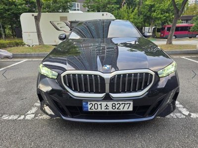 2024 BMW 5 SERIES — фото 1