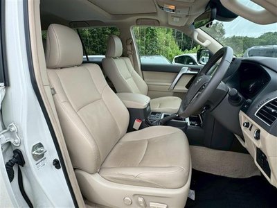 2023 Toyota LAND CRUISER PRADO thumbnail 21