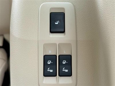 2023 Toyota LAND CRUISER PRADO thumbnail 42
