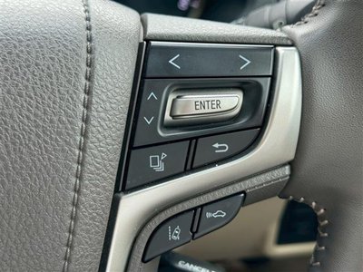 2023 Toyota LAND CRUISER PRADO thumbnail 33
