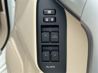 2023 Toyota LAND CRUISER PRADO thumbnail 22