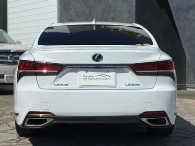 LEXUS LS - 4
