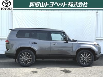 2025 Lexus GX thumbnail 39