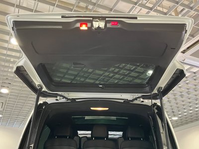 صورة مصغرة 31 لـ 2025 Mercedes-BENZ V-CLASS