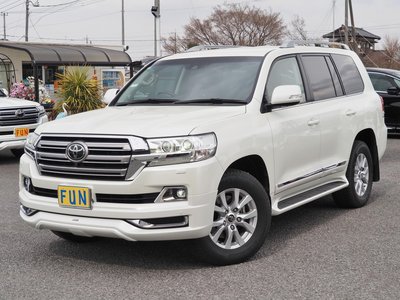 TOYOTA LAND CRUISER 200 - 4