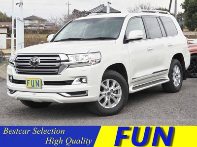 TOYOTA LAND CRUISER 200 - 1