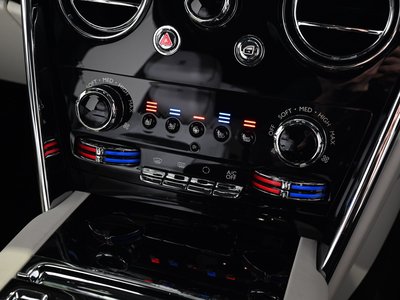 2023 ROLLS-ROYCE CULLINAN thumbnail 28