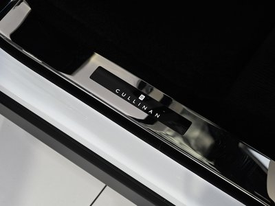 2023 ROLLS-ROYCE CULLINAN thumbnail 12
