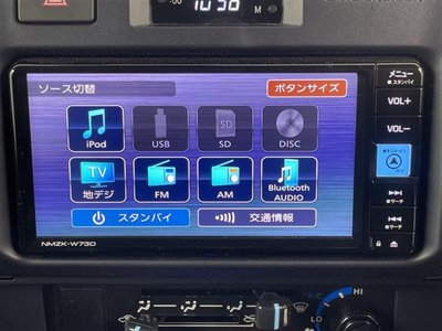 TOYOTA LAND CRUISER - 4