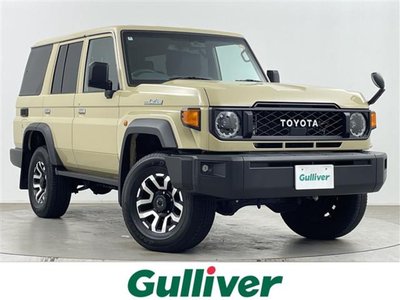 TOYOTA LAND CRUISER - 1
