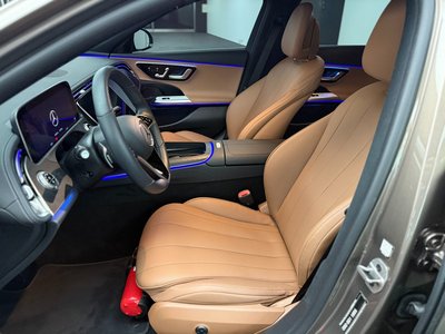 MERCEDES-BENZ E-CLASS - 10