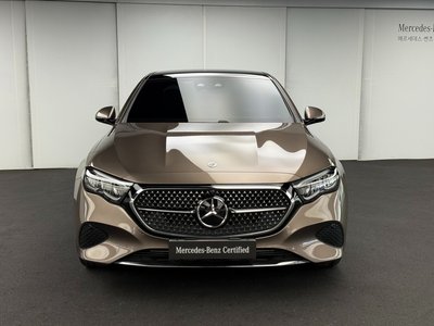 MERCEDES-BENZ E-CLASS - 2