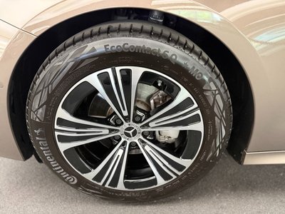 MERCEDES-BENZ E-CLASS - 6