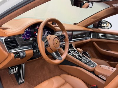 PORSCHE PANAMERA - 5