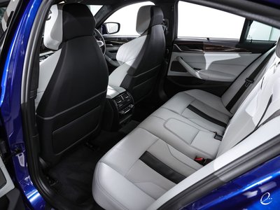 2018 BMW M5 — миниатюра 71