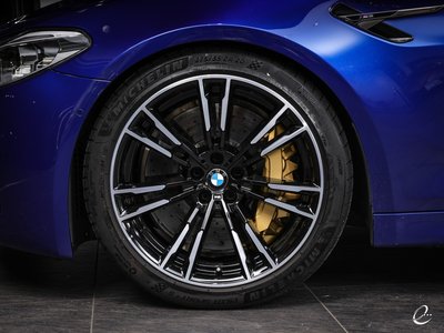 2018 BMW M5 — миниатюра 32