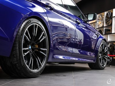 2018 BMW M5 — миниатюра 50