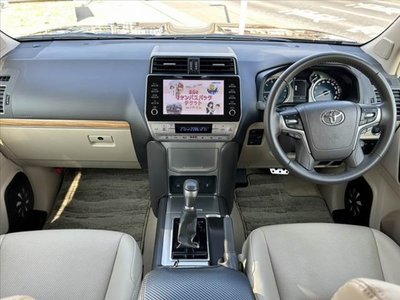 TOYOTA LAND CRUISER PRADO - 2