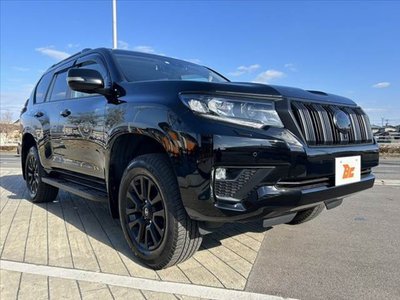 TOYOTA LAND CRUISER PRADO - 8