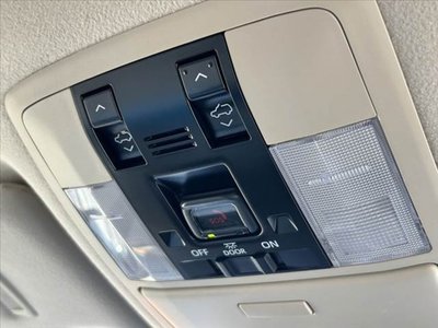 TOYOTA LAND CRUISER PRADO - 7