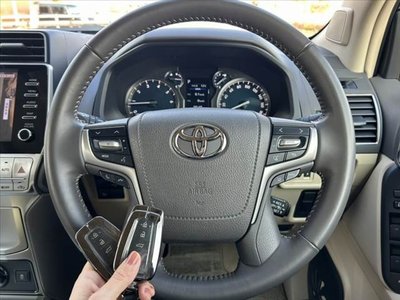 TOYOTA LAND CRUISER PRADO - 6