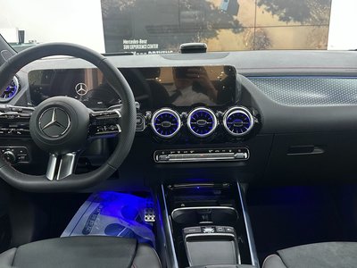 صورة 4 لـ 2025 Mercedes-BENZ EQA