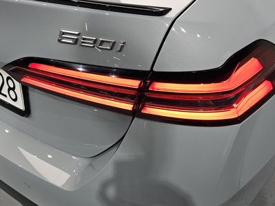 2024 BMW 5 SERIES 照片 10