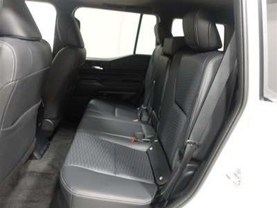 TOYOTA LAND CRUISER 250 - 7