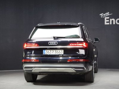 AUDI Q7 - 4