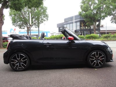 صورة مصغرة 18 لـ 2025 MINI COOPER CONVERTIBLE