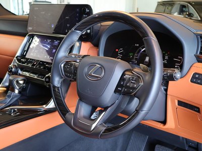 LEXUS LX - 8